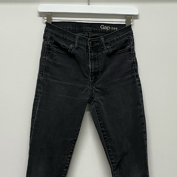 GAP Hi Rise Jeggings - Picture 3 of 9